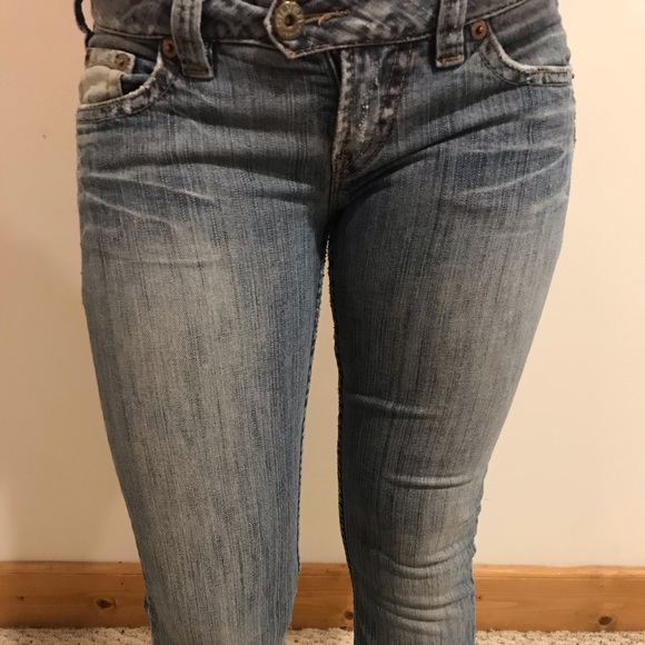 Silver Jeans - Picture 4 of 5